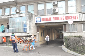 Moarte violentă: un vârstnic din Năvodari a căzut şi şi-a zdrobit capul